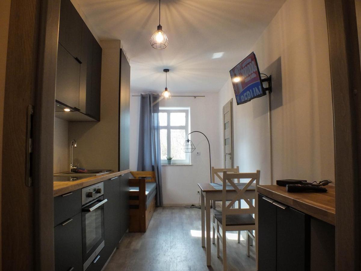 Apartament Plac Piastowski 1 イェレニャ・グーラ エクステリア 写真