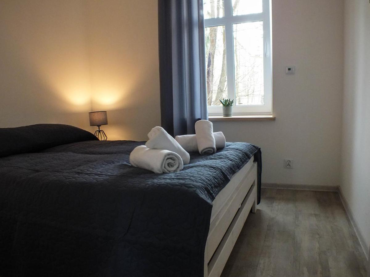 Apartament Plac Piastowski 1 イェレニャ・グーラ エクステリア 写真